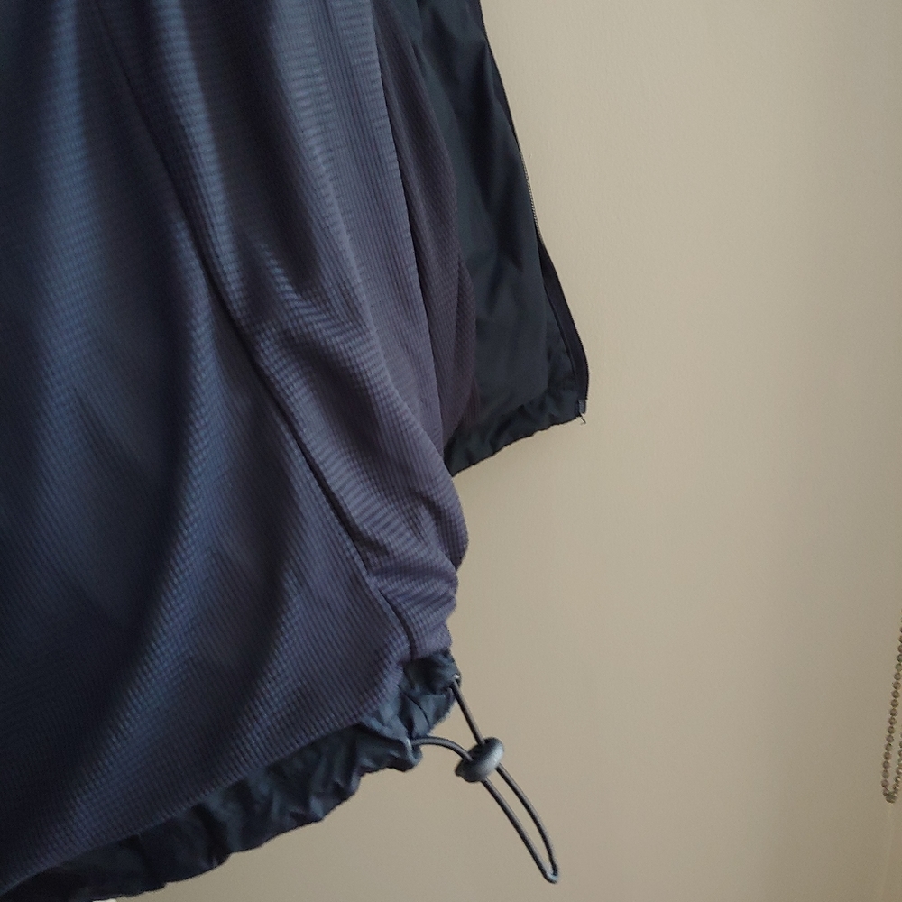 Jacket - Picture 5 of 6